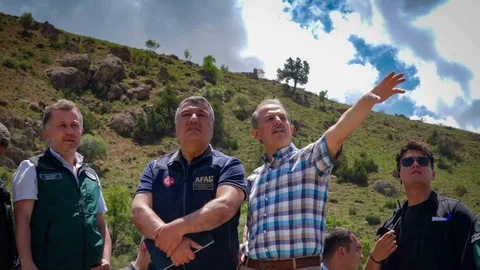Hakkari'de Heyelan İncelemesi Yapıldı