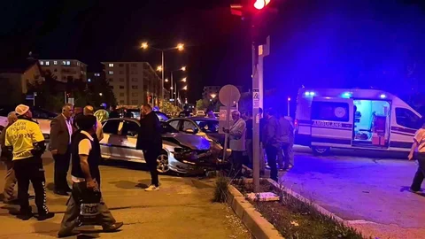 Erzurum'da Trafik Kazası Meydana Geldi