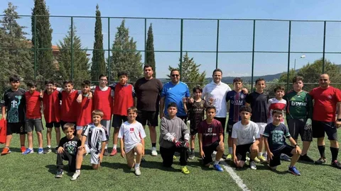 Muğla'da Öğrencilerle Dostluk Maçı Yapıldı