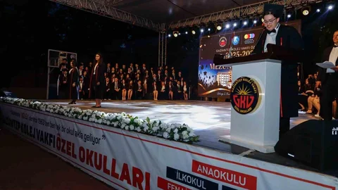 Gaziantep'te Mezuniyet Coşkusu