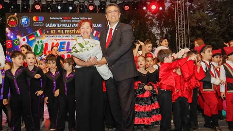 GKV'li Dansçılardan Etkileyici Gösteri