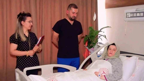 Şanlıurfa'da 29 Santimetrelik Miyom Ameliyatı