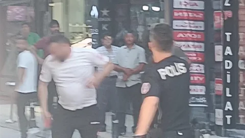Yalova'da Bıçaklı Kavga Çıktı