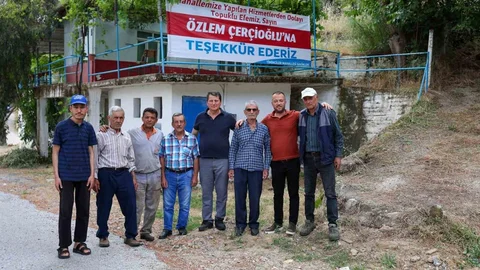 Koçarlı Muhtarlarından Özlem Çerçioğlu'na Teşekkürler