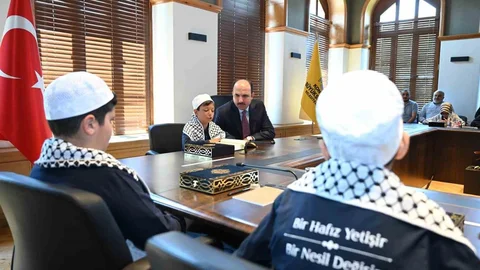 Konya'da Hafızlık İmam Hatip Öğrencileri Buluştu