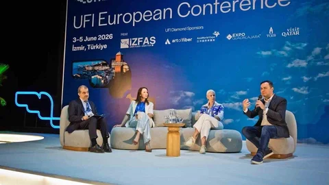 İzmir'de Fuarcılık Konferansı Yapıldı
