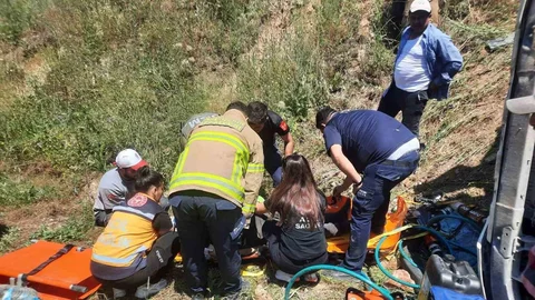 Balıkesir’de Kamyon Kazası Sonrası Kurtarma Operasyonu