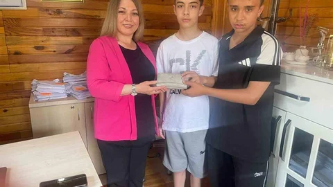 Eskişehir'de Dürüst Çocuklar