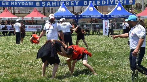 Şahinbey'de Aba Güreşi Şampiyonası