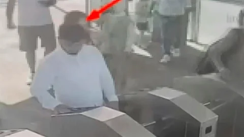 Esenyurt'ta Genç Bıçaklandı