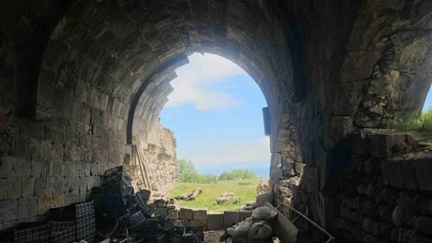 Bitlis'te Tarihi Han Tehlikede