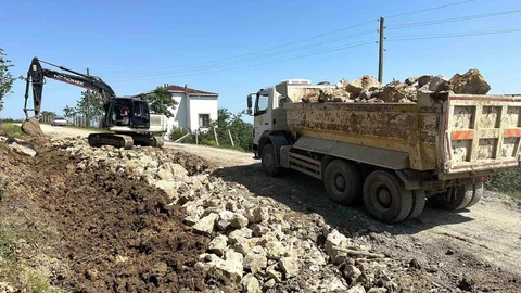 Düzce'de Heyelan Çalışmaları Devam Ediyor