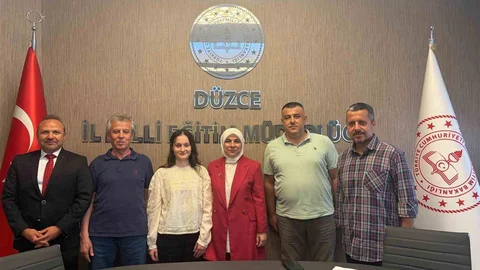 Düzce'de Yaşayan Diller Komisyonu Toplandı