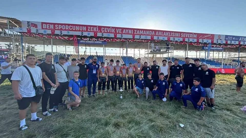 Muğla Güreşçileri Manisa'dan 6 Madalya İle Döndü