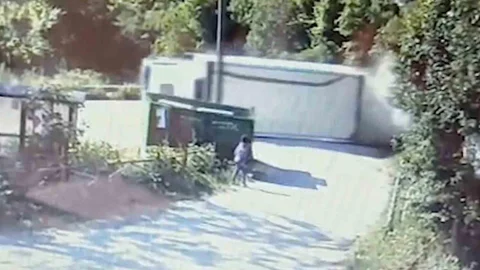 Kastamonu'da Devrilen Kamyonun Anları Kamerada