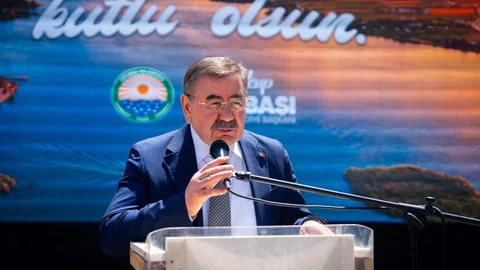 Gölbaşı’nda Çevre Şenliği Renkli Görüntülere Sahnede Oldu