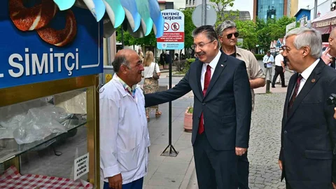 Eskişehir'de Vali Yılmaz Esnafı Ziyaret Etti