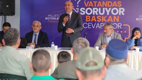 Konya'da Başkan Kavuş Vatandaşları Dinledi