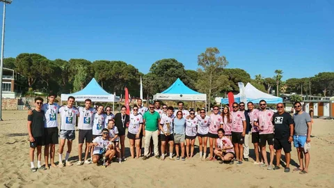 Balıkesir'de Plaj Korfbol Şampiyonası Düzenlendi