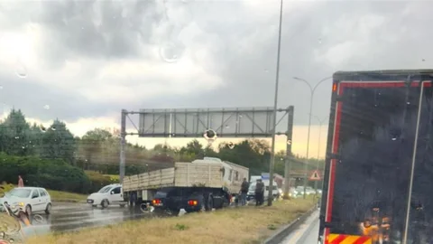 Eskişehir'de Sağanak Yağış Kazalara Neden Oldu
