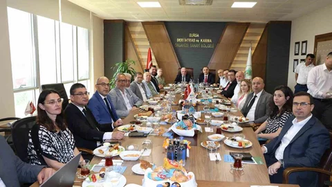 Bursa'da Sanayicilerle Buluşma Gerçekleşti