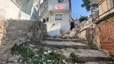 İzmir’de Kezzaplı Saldırı Sonucu Ölüm