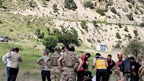 Hakkari'de Zap Suyuna Düşen Şahıs Hayatını Kaybetti