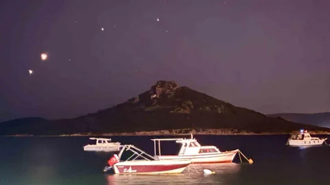 Venüs ve Jüpiter'in Kavuşumu Ayvalık'ta Görüntülendi