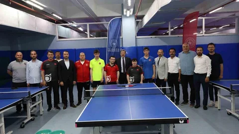 Samsunlu Sporculara Vali Tavlı'dan Destek