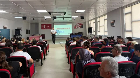 Burhaniye'de Okul Güvenliği Toplantısı