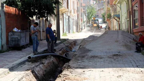Söğüt’te İçme Suyu Hattı Yatırımı Devam Ediyor