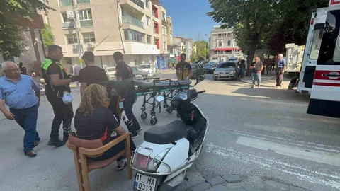 Bilecik'te Trafik Kazası Sonrası Yardım Eli