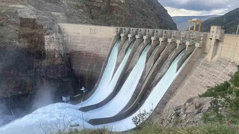Çüngüş'te Baraj Yolu Onarım Talebi