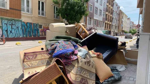Eskişehir'de Çöp Kenarındaki Atık Sorunu