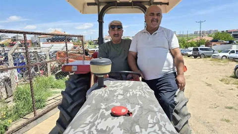 Yozgat'ta 17 Yıl Sonra Bulunan Traktörler