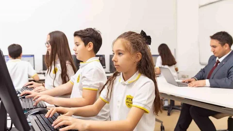 Muğla'da MTK Koleji'ne Yoğun İlgi