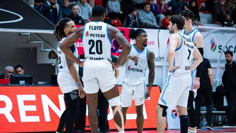 Karşıyaka Basketbol'da Gelecek Belirsizliği