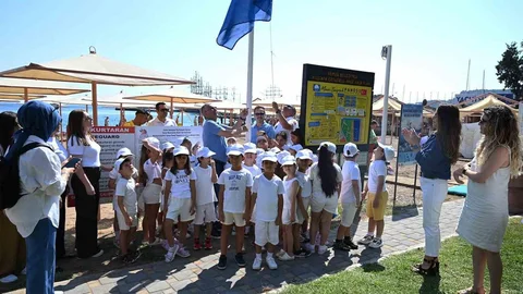 Kemer'de Mavi Bayrak Heyecanı