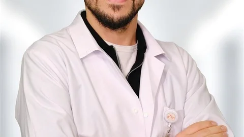 Göz Kapağı Estetiğiyle Genç Görünüm