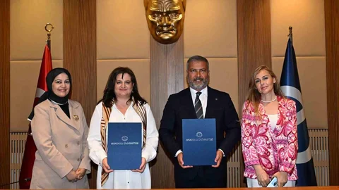 Anadolu Üniversitesi ile Kosova'dan İş Birliği Protokolü