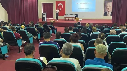 Edremit’te Siber Güvenlik Eğitimi Verildi