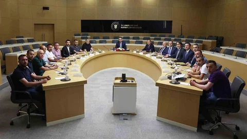 Bakan Bayraktar, Madencileri Ağırladı