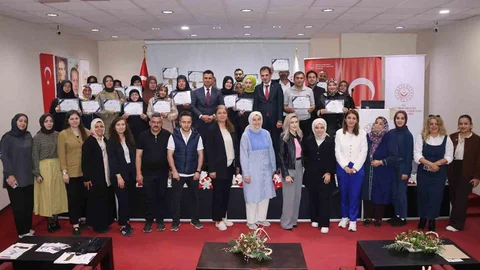 Erzurum'da Sertifika Töreni Heyecanı