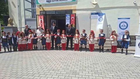 Hisarcık’ta Hayat Boyu Öğrenme Haftası Kutlandı