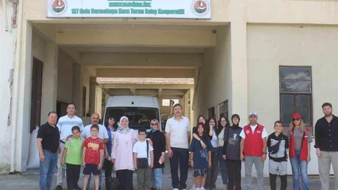 Eskişehir'de Öğrenciler İpek Böceği Üretimini Öğrendi