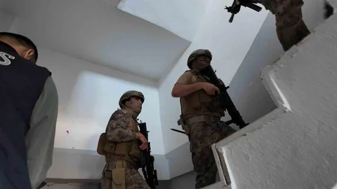 Adıyaman’da Sanal Devriye Operasyonu