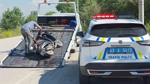 Kütahya'da Motosiklet Kazası