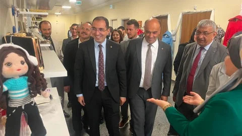 Kütahya'da El Emeği Ürünler Sergilendi