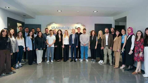 Genç Yetenekler Bursa'da İş Dünyasına Hazırlanıyor