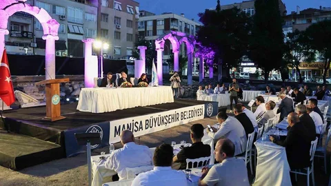 Thyateira Antik Kenti'nde Toplantı Yapıldı